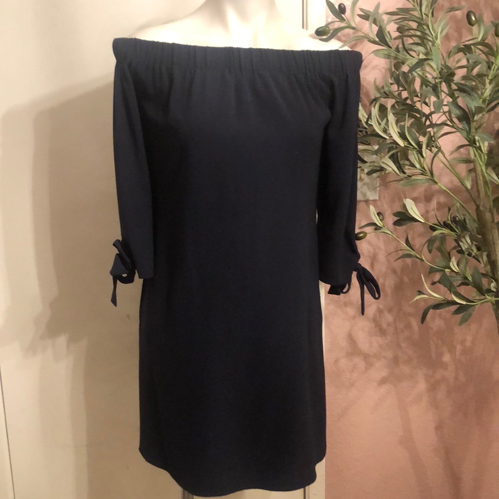 Navy Blue Vince Camuto Off the Shoulder Dress